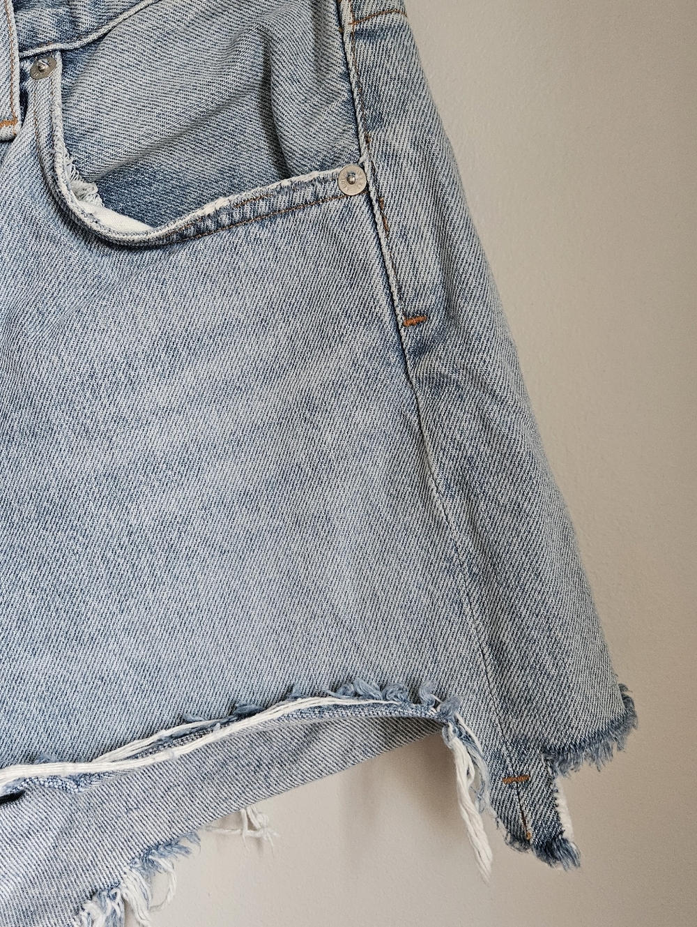 Agolde Dee Shorts In Digit - Picture 2 of 7